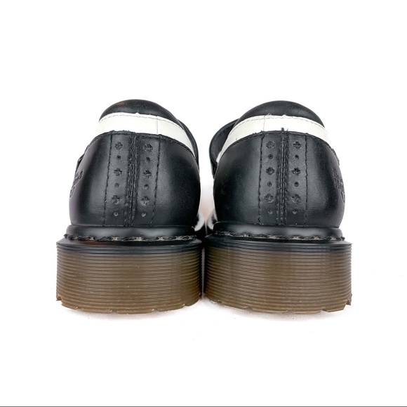 𝐬𝐨𝐥𝐝 - Picture 6 of 10